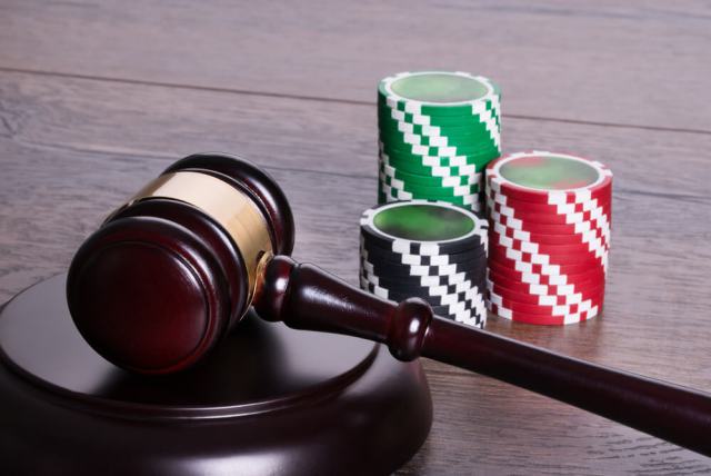 Where Gambling Laws Are Strict and Where People Still Find a Way